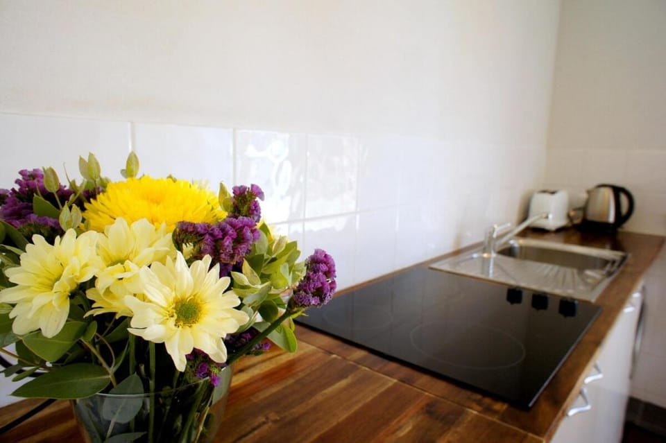 Mandurah Quiet Private 1BR Unit - 3 min to Peel Health Campus House in Mandurah