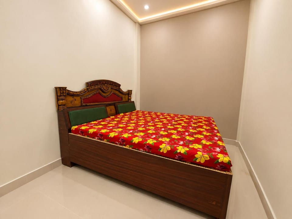 RG Hotel Vacation rental in Uttar Pradesh