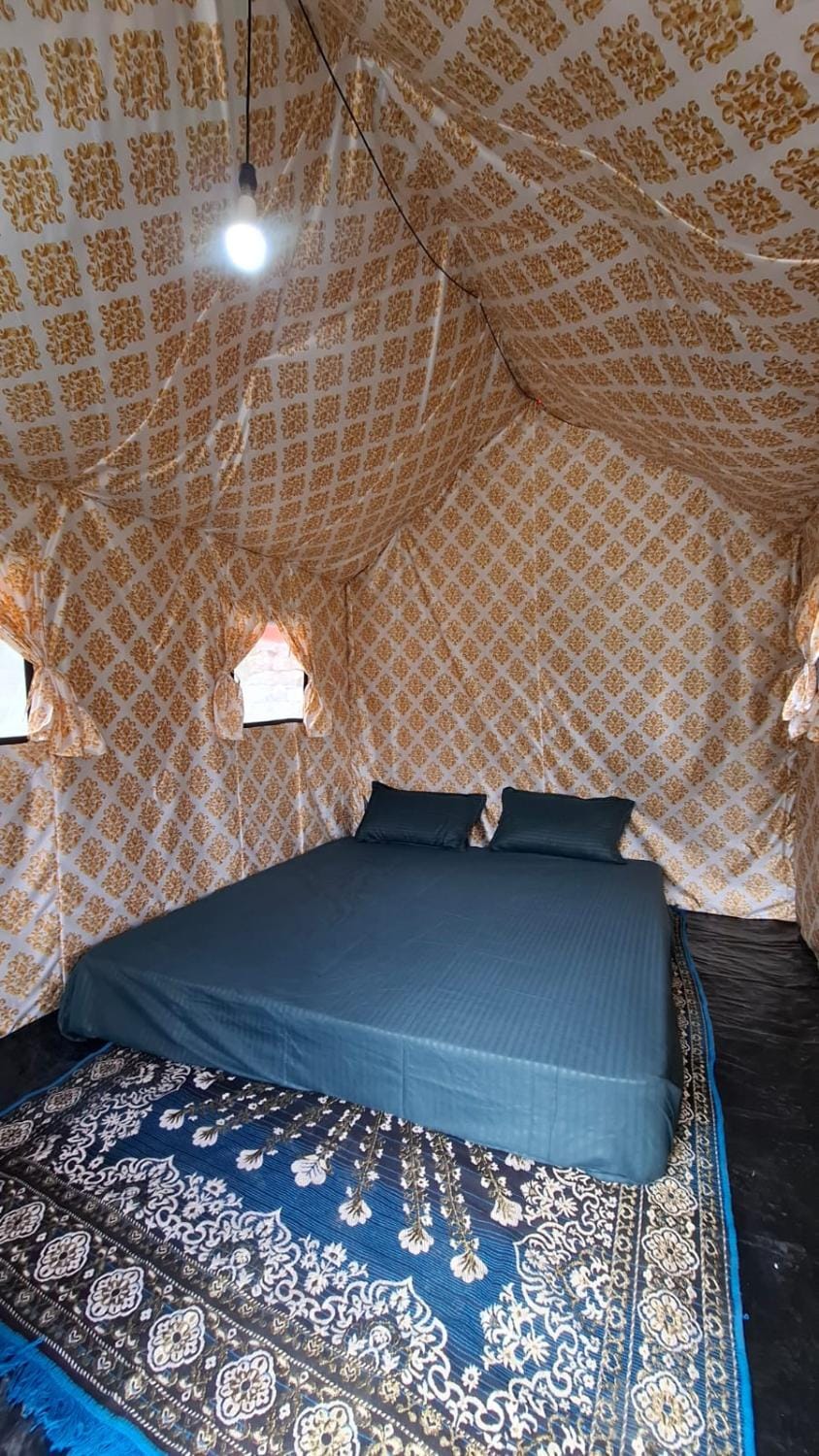 Golden Horizon Camps Luxury tent in Himachal Pradesh