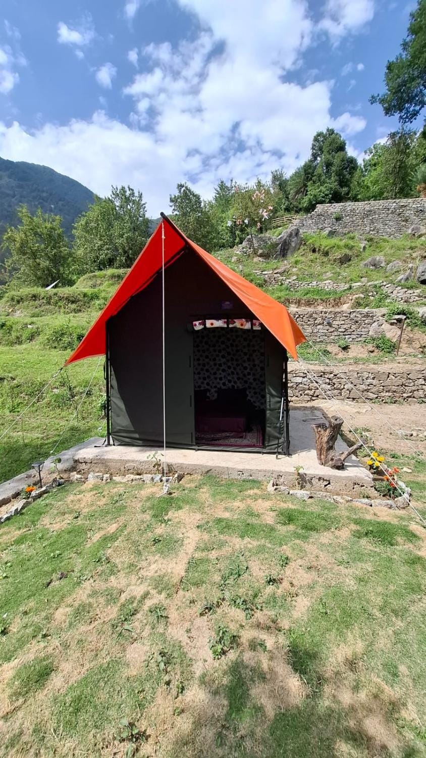 Golden Horizon Camps Luxury tent in Himachal Pradesh
