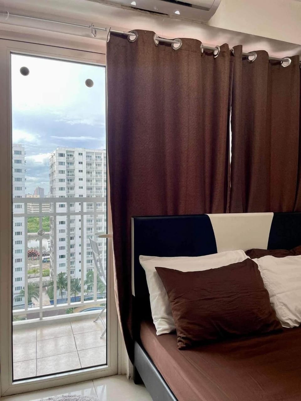 Angels Stay Apartment in Las Pinas
