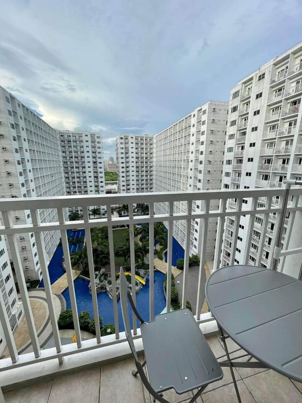 Angels Stay Apartment in Las Pinas