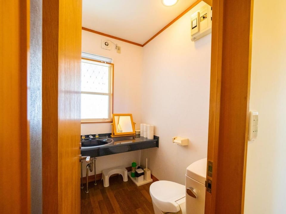 モンタニヤ那須ヴィラ 広いリビングでゆったり 屋根付きの広いデッキでBBQ デッキからの眺望d House in Japan
