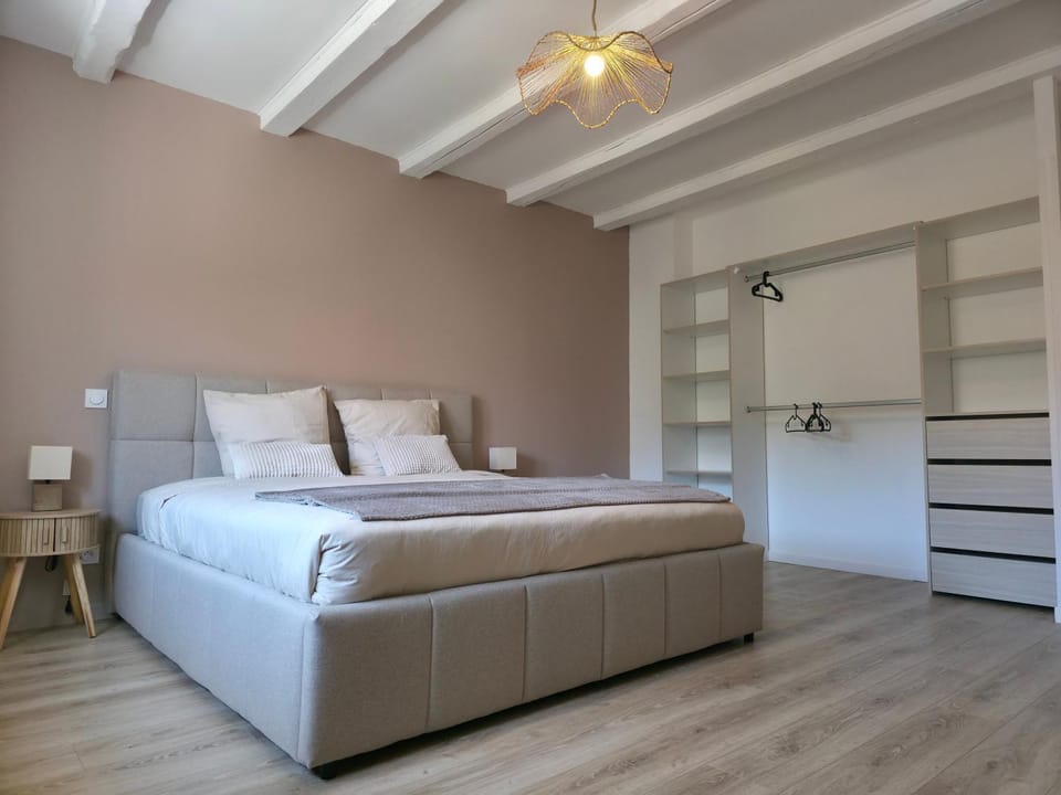 L'Escale Cosy avec Terasse Apartment in Bourgogne-Franche-Comté