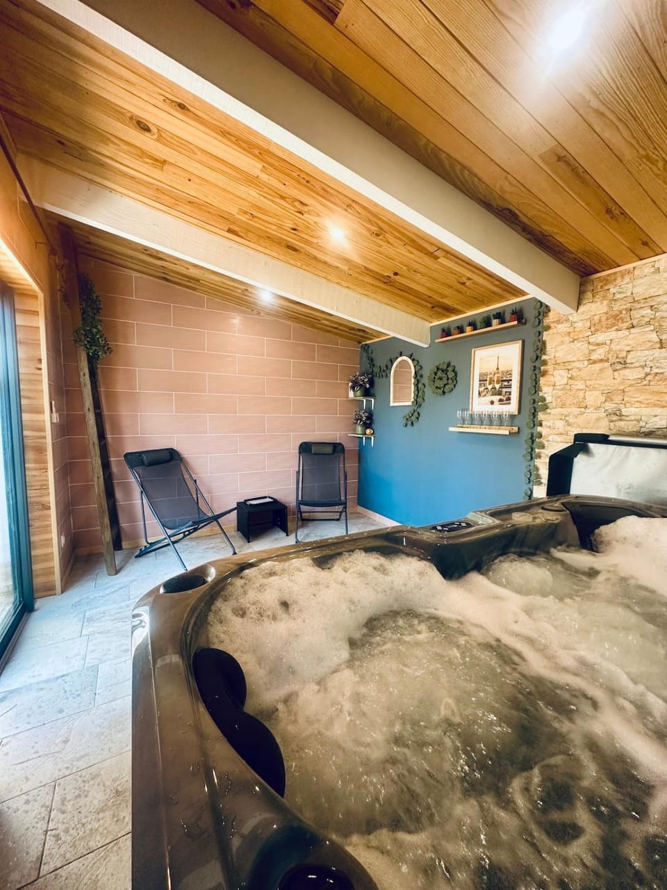Natural landscape, Hot Tub, Spa and wellness centre/facilities