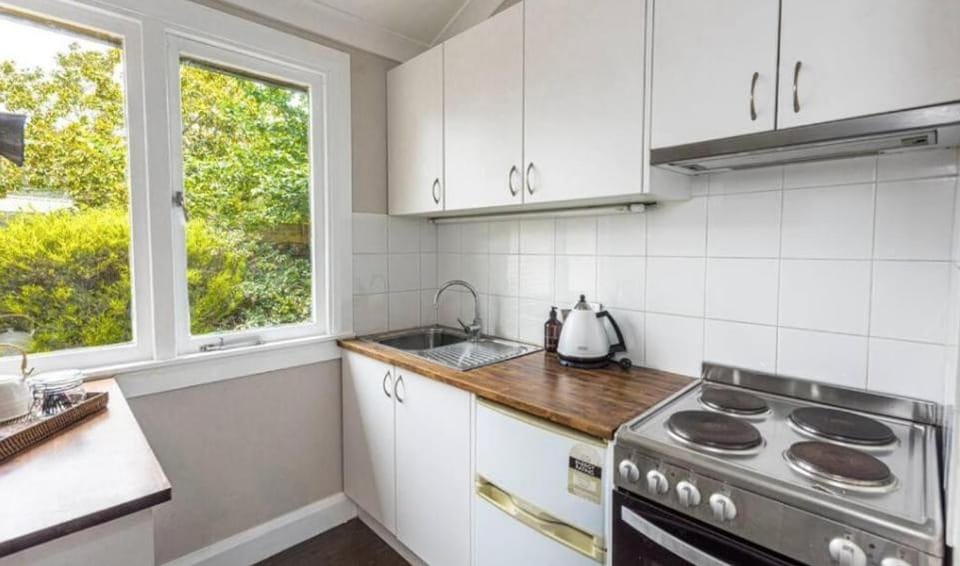 Centennial Cottage 2 - Botanica Apartment in Bowral