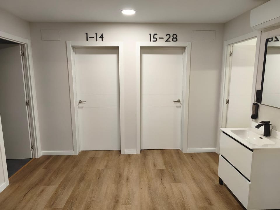 Bedroom, Public Bath