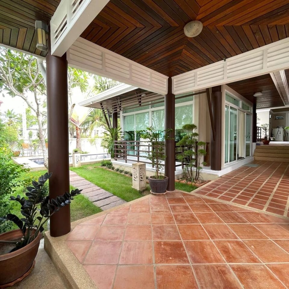 Kiri Nakara 2 bedroom private pool villa Villa in Hua Hin District