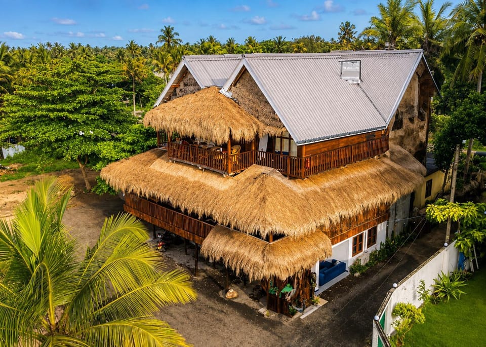 Property building, Natural landscape, Garden view