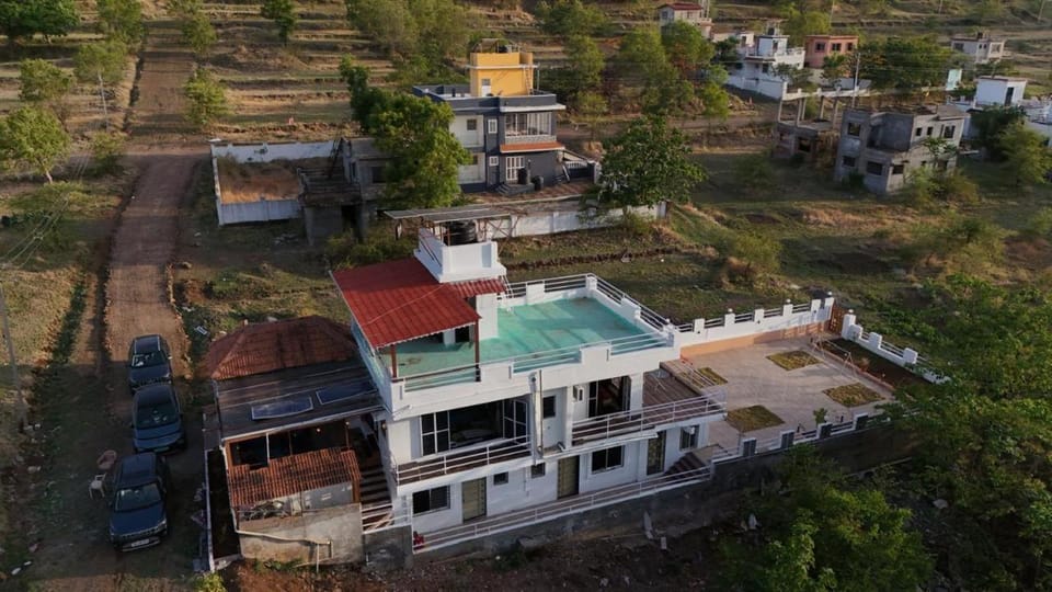 Hills 360 Villa Villa in Maharashtra