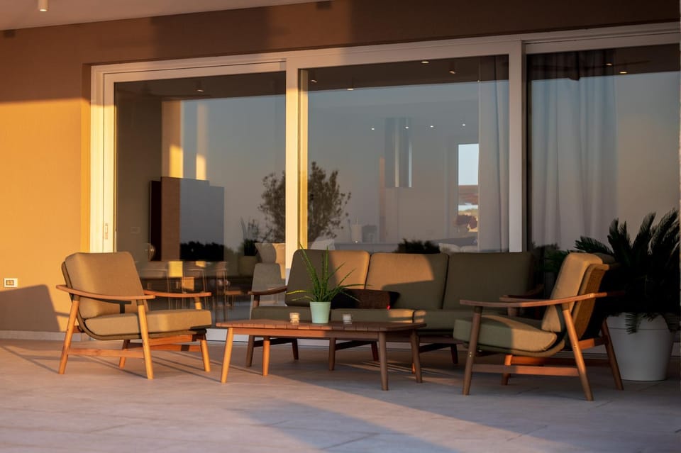 Day, View (from property/room), Seating area