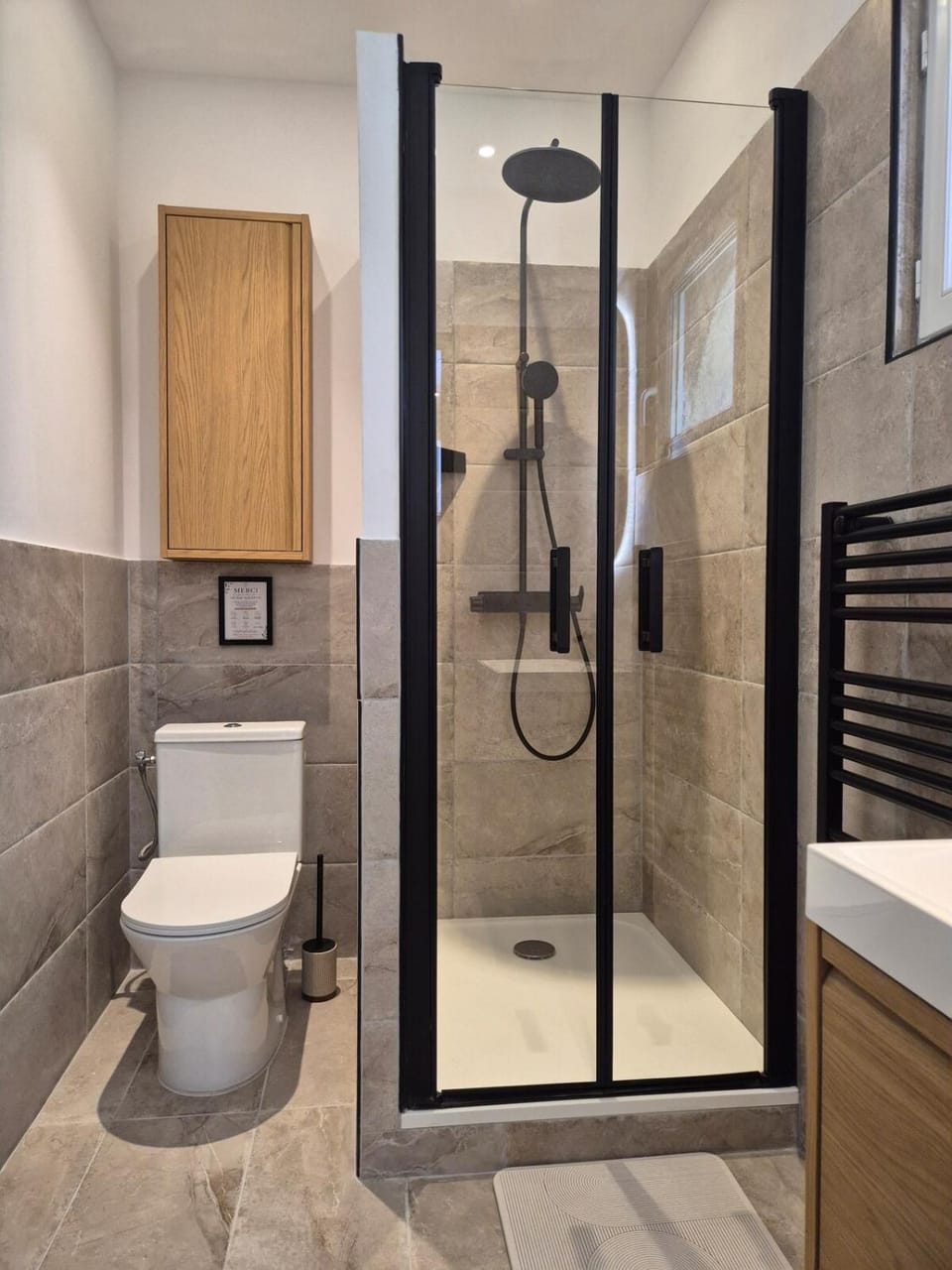 Cocon Botanique Design et Climatisation Apartment in Marseille