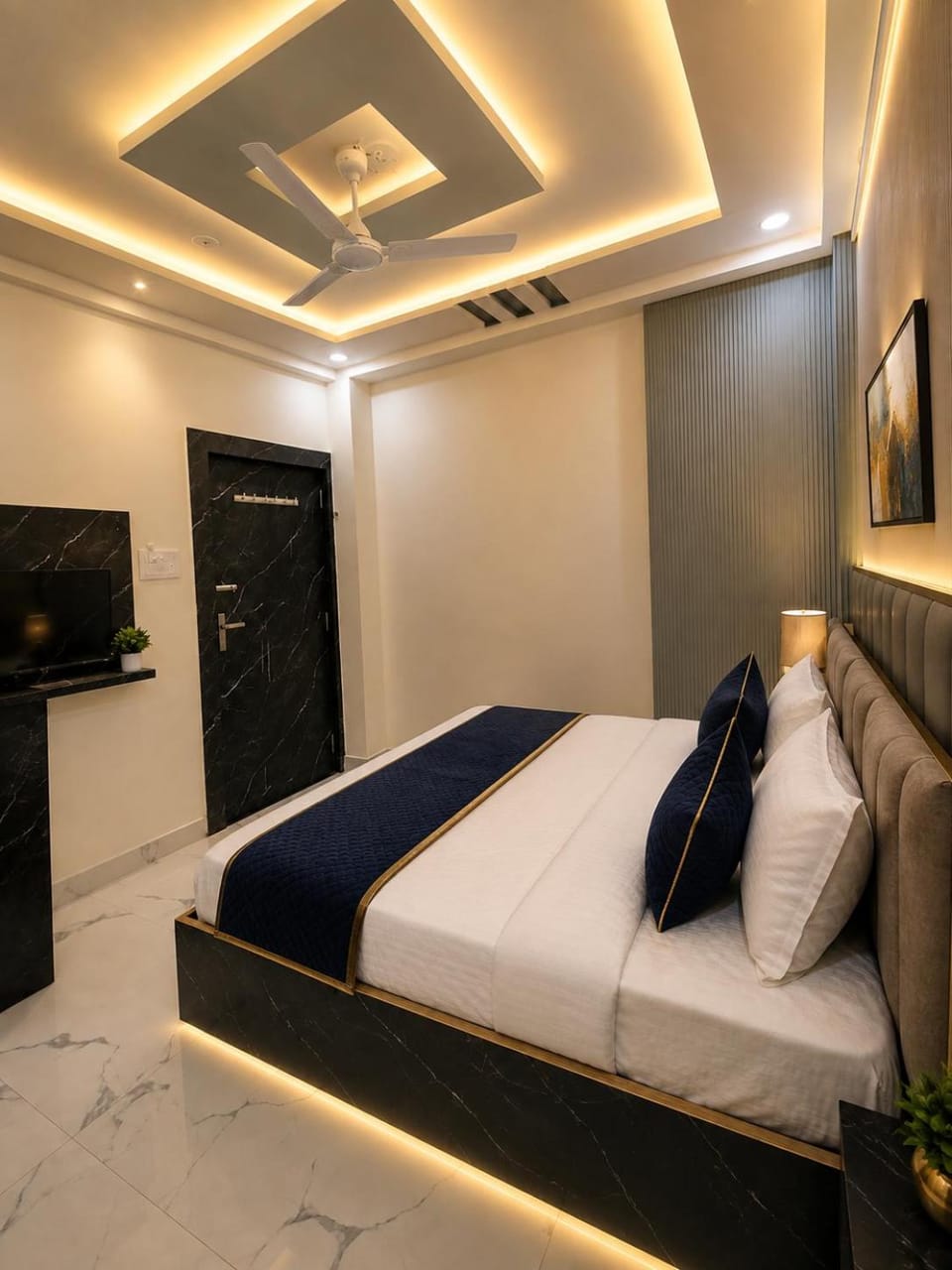 Bed, TV and multimedia, Photo of the whole room, Bedroom, wardrobe