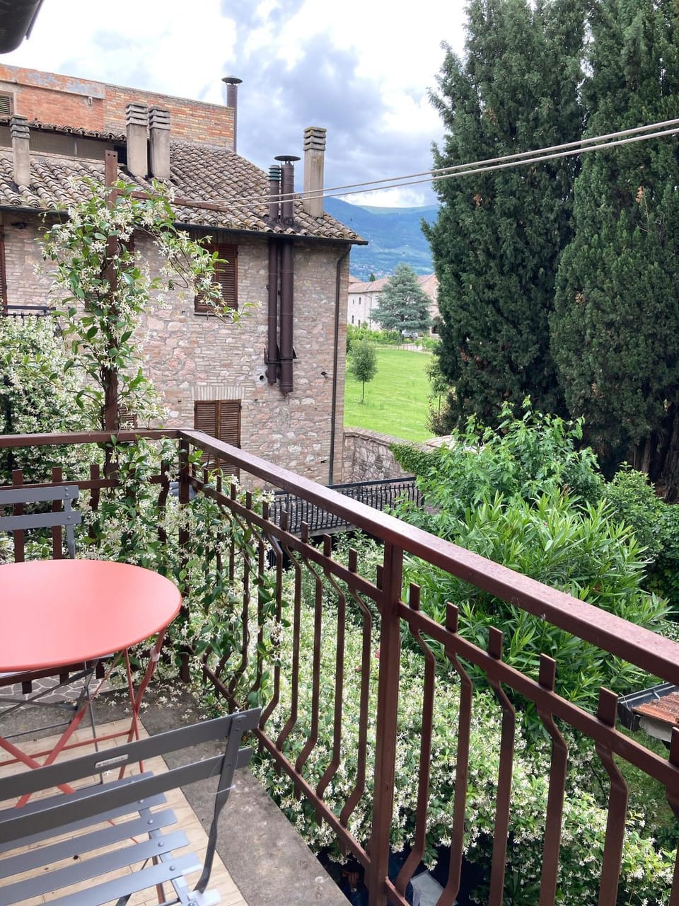 Natural landscape, View (from property/room), Balcony/Terrace, Garden view, Landmark view, Mountain view