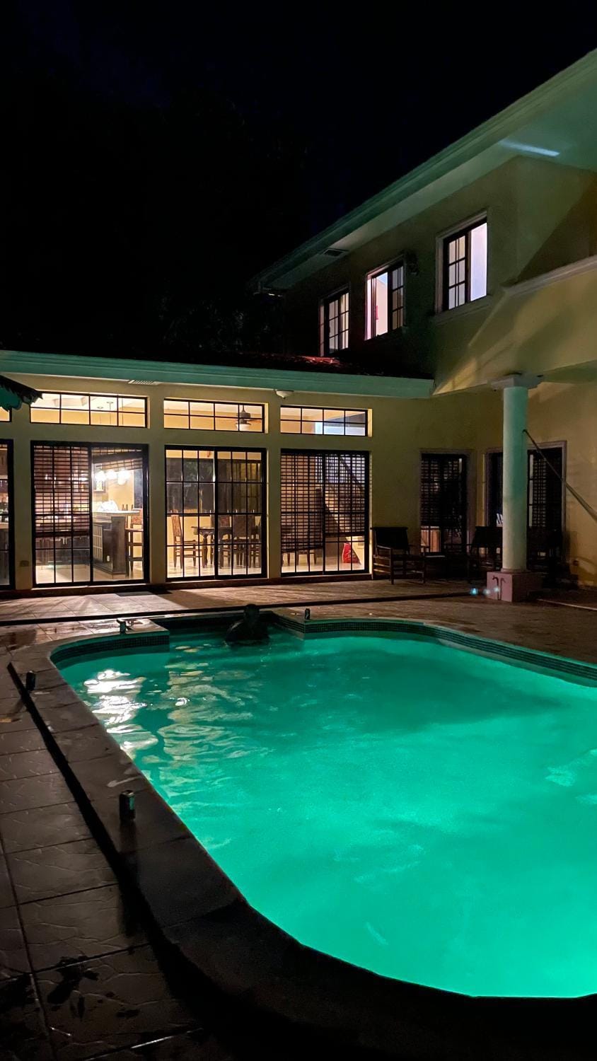 Casa Lila House in Atlántida Department