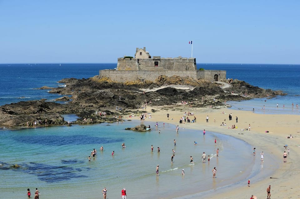 Appartement Saint Malo - Saint Servan à 15 min d'Intra-Muros Apartment in St-Malo