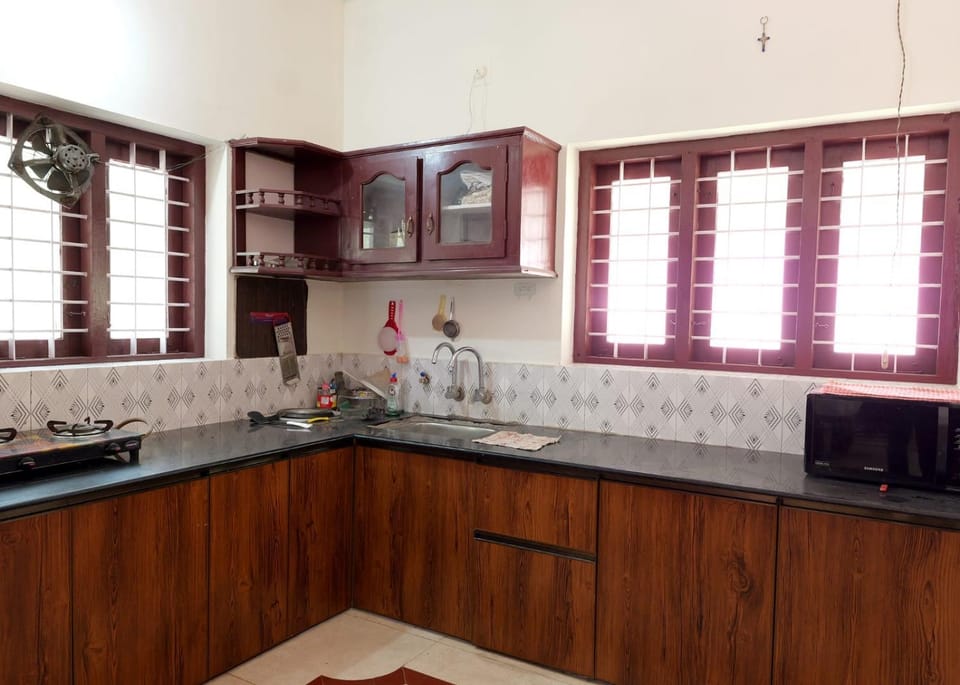 3 Bedroom Full furnished Home Stay House in Kerala