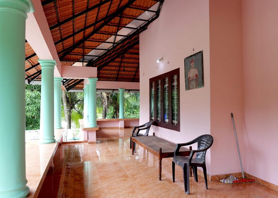 3 Bedroom Full furnished Home Stay House in Kerala