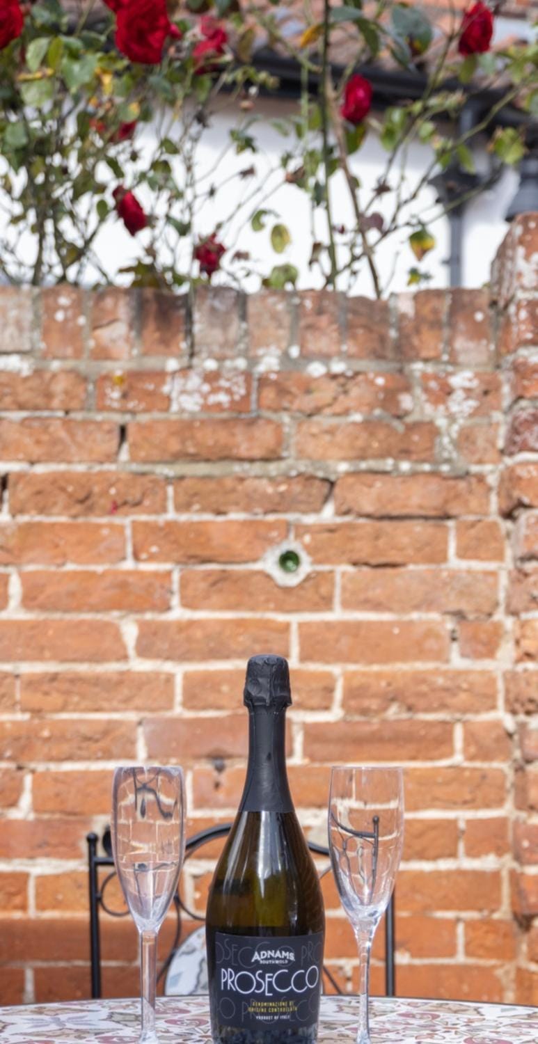 Loom Cottage | Cosy 2 Bed Southwold Cottage House in Southwold