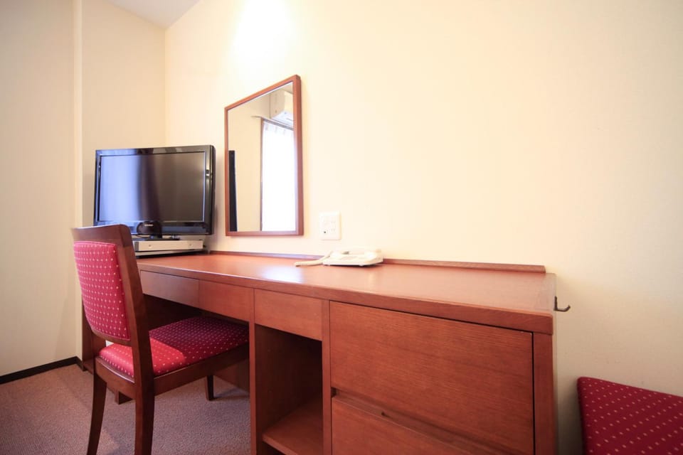 TV and multimedia, Photo of the whole room