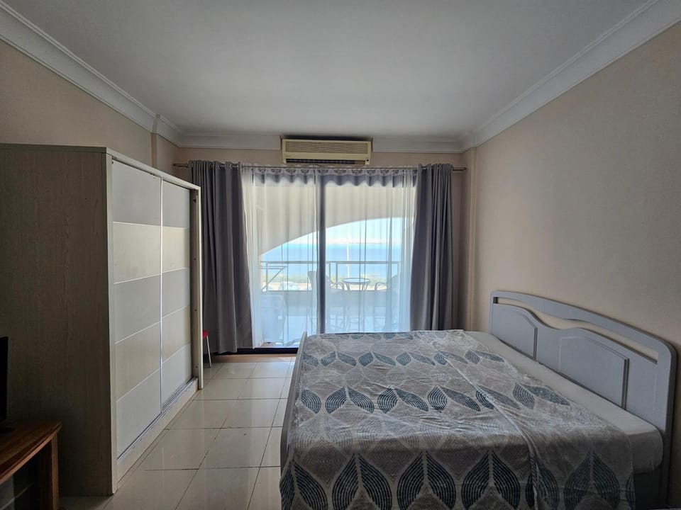 Studio with sea view and beach Apartment in Hurghada