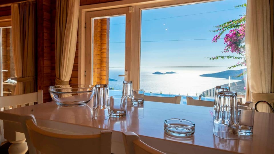 Dining area, Sea view