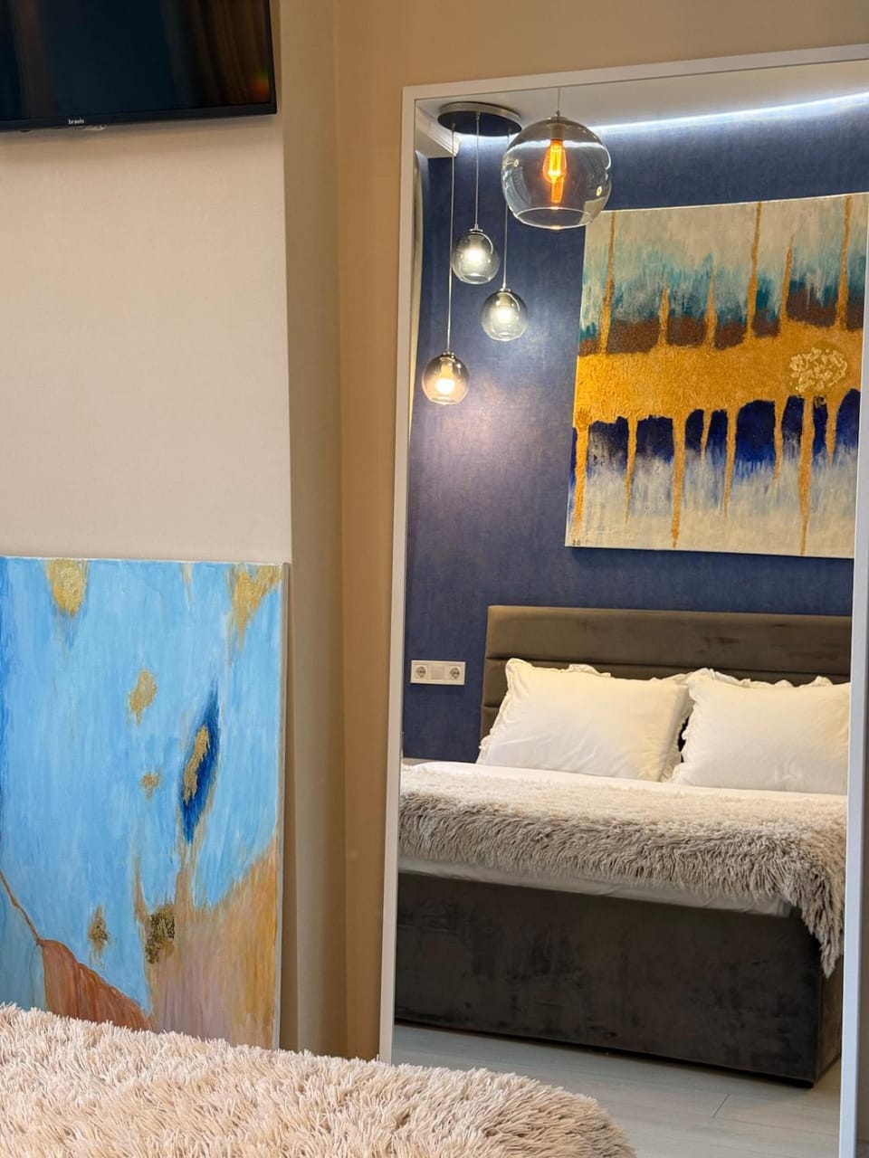 Bed, Bedroom