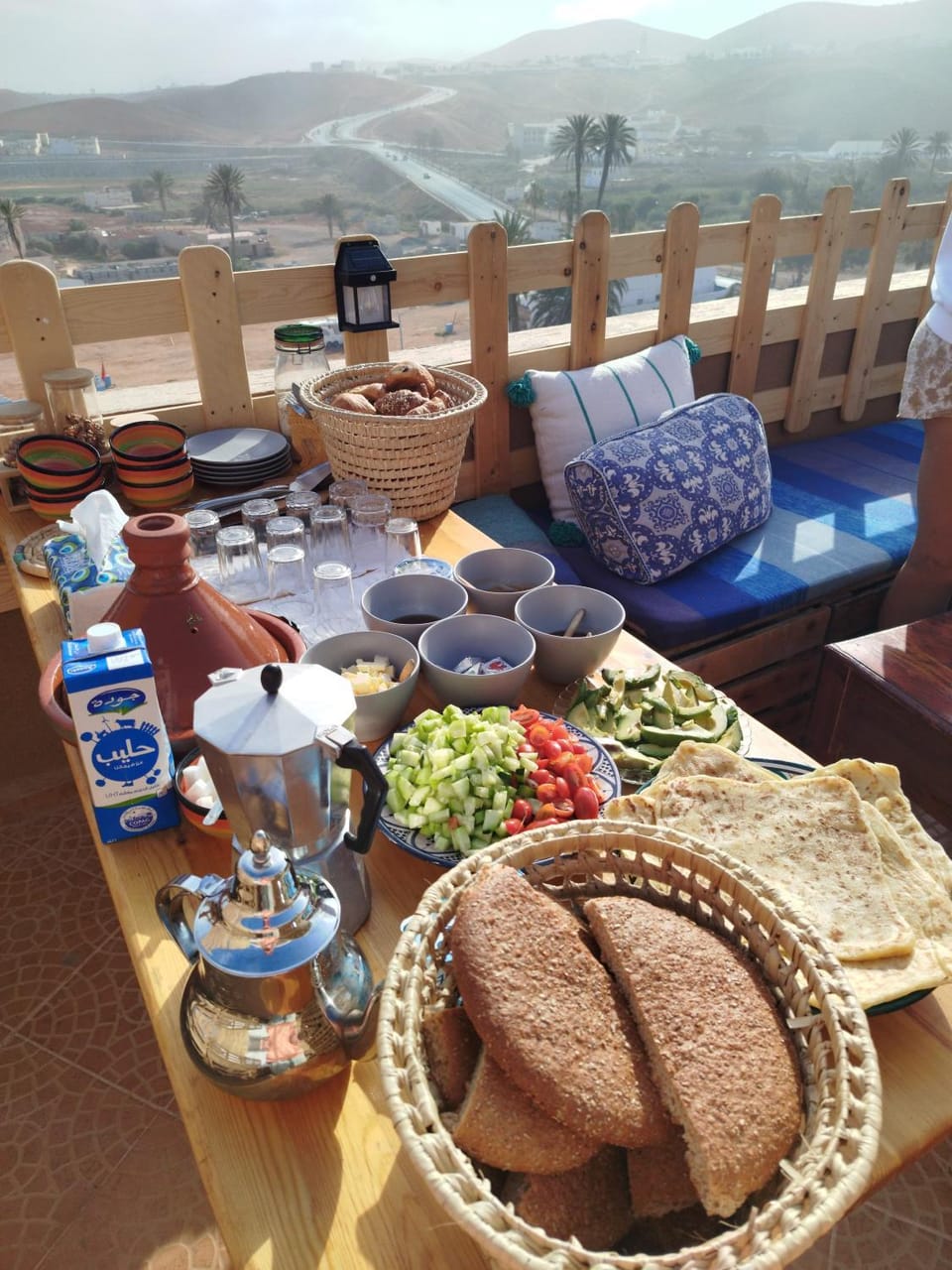 Food and drinks, Food