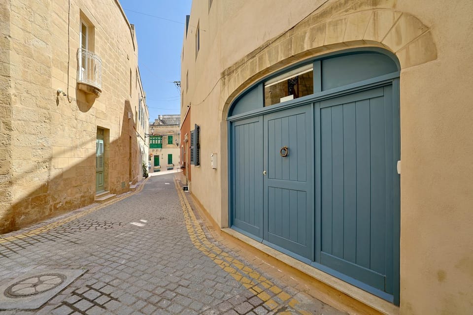 Day, Neighbourhood, Street view