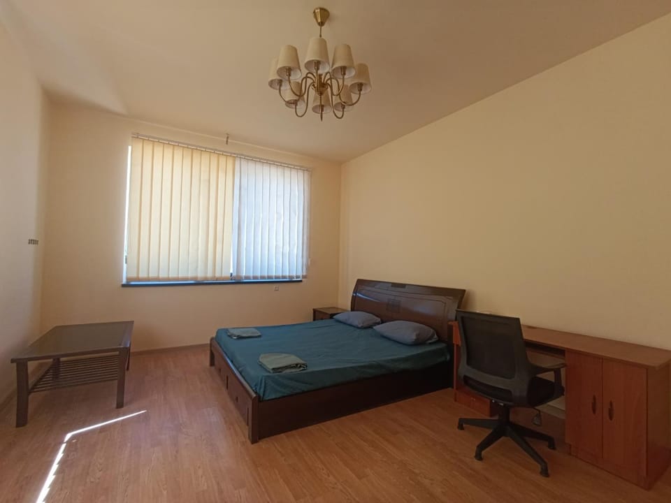 Cozy Studio with Beautiful Mountain Views Bed and Breakfast in Yerevan