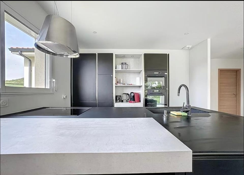 GRAND VILLA en AUVERGNE Villa in Auvergne-Rhône-Alpes