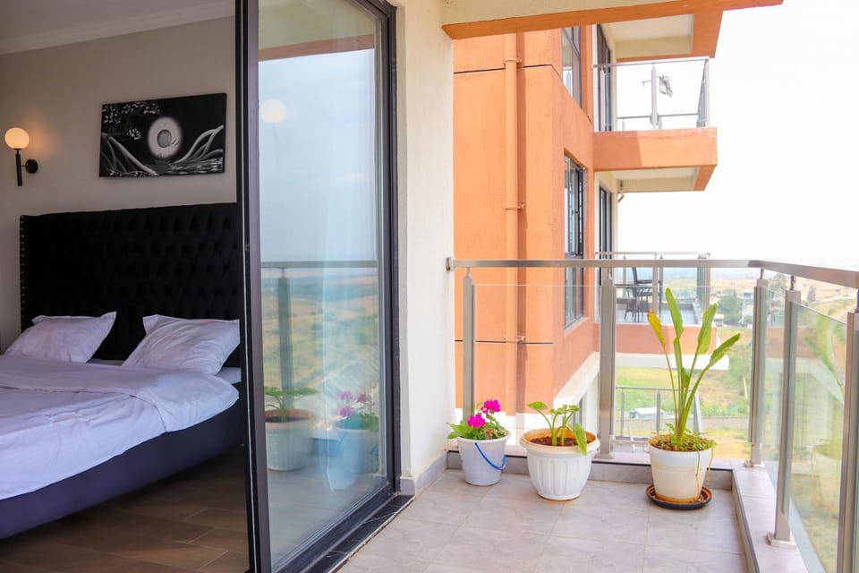 APPLETREE SCENIC NAIROBI NATIONAL PARK OASIs MINUTES TO JKIA AIRPORT Bed and Breakfast in Nairobi