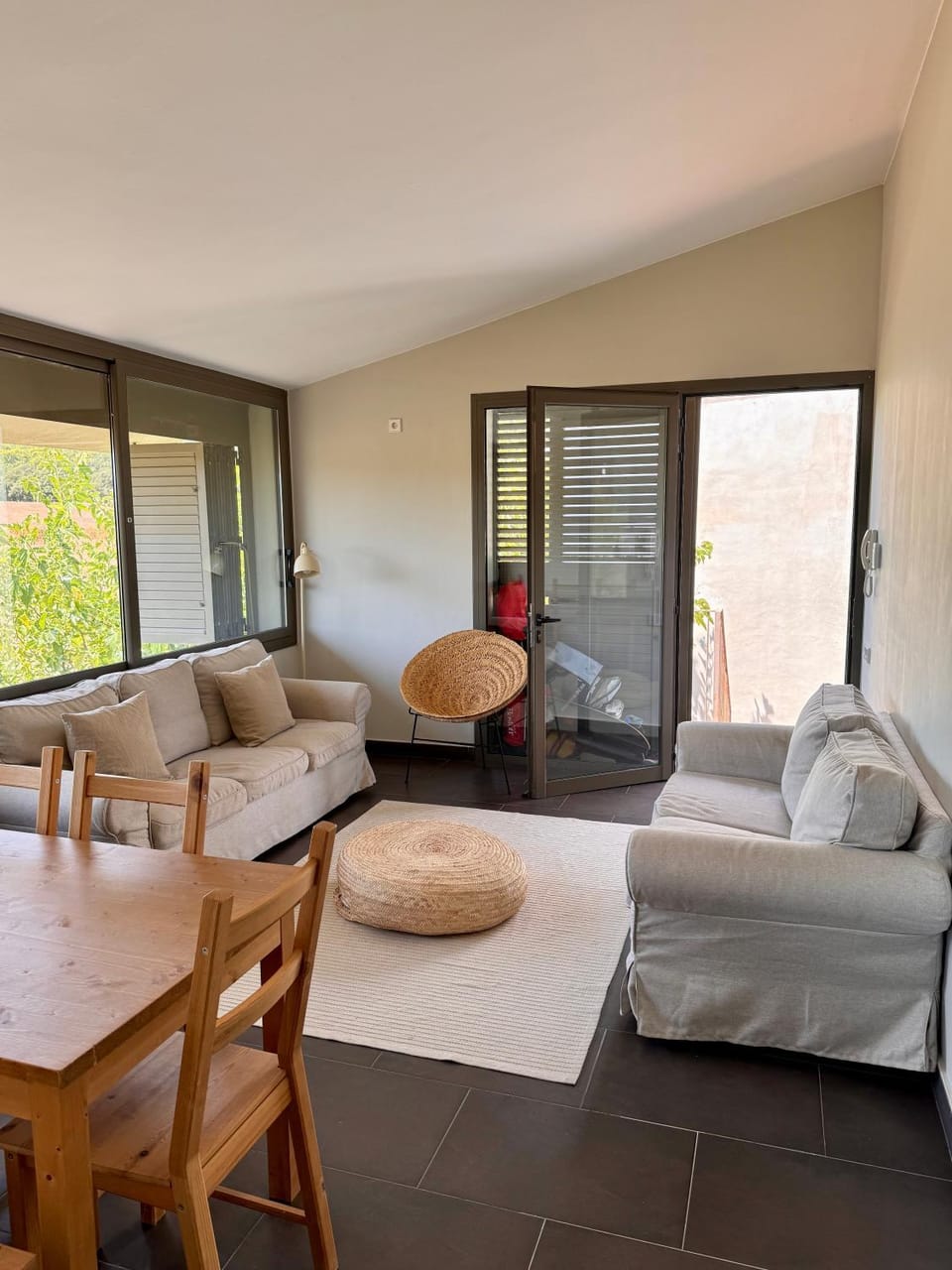 Bright Apartment with Pool on the Costa Brava Apartment in Baix Empordà