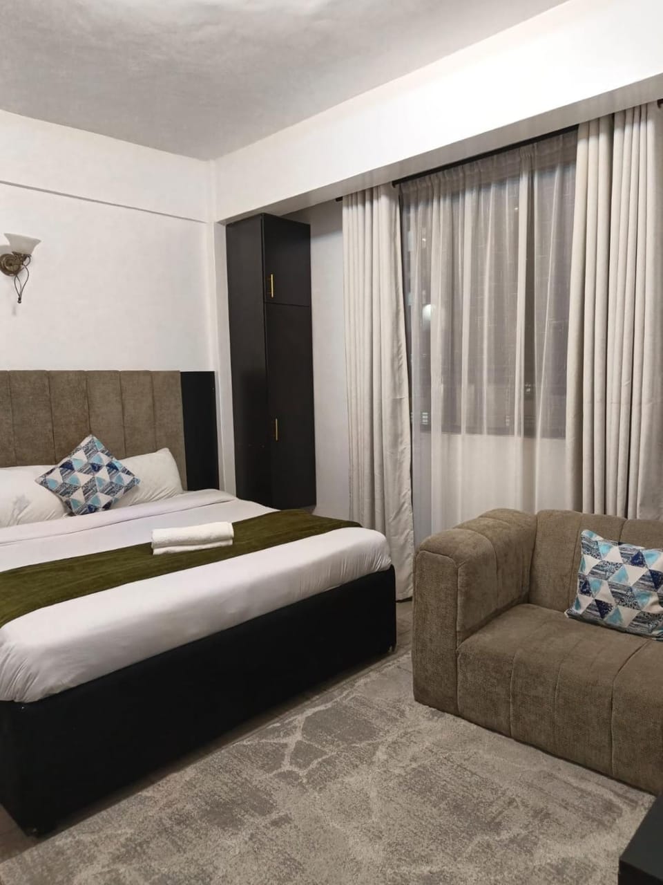 Kerrie studios bnb Bed and Breakfast in Kenya