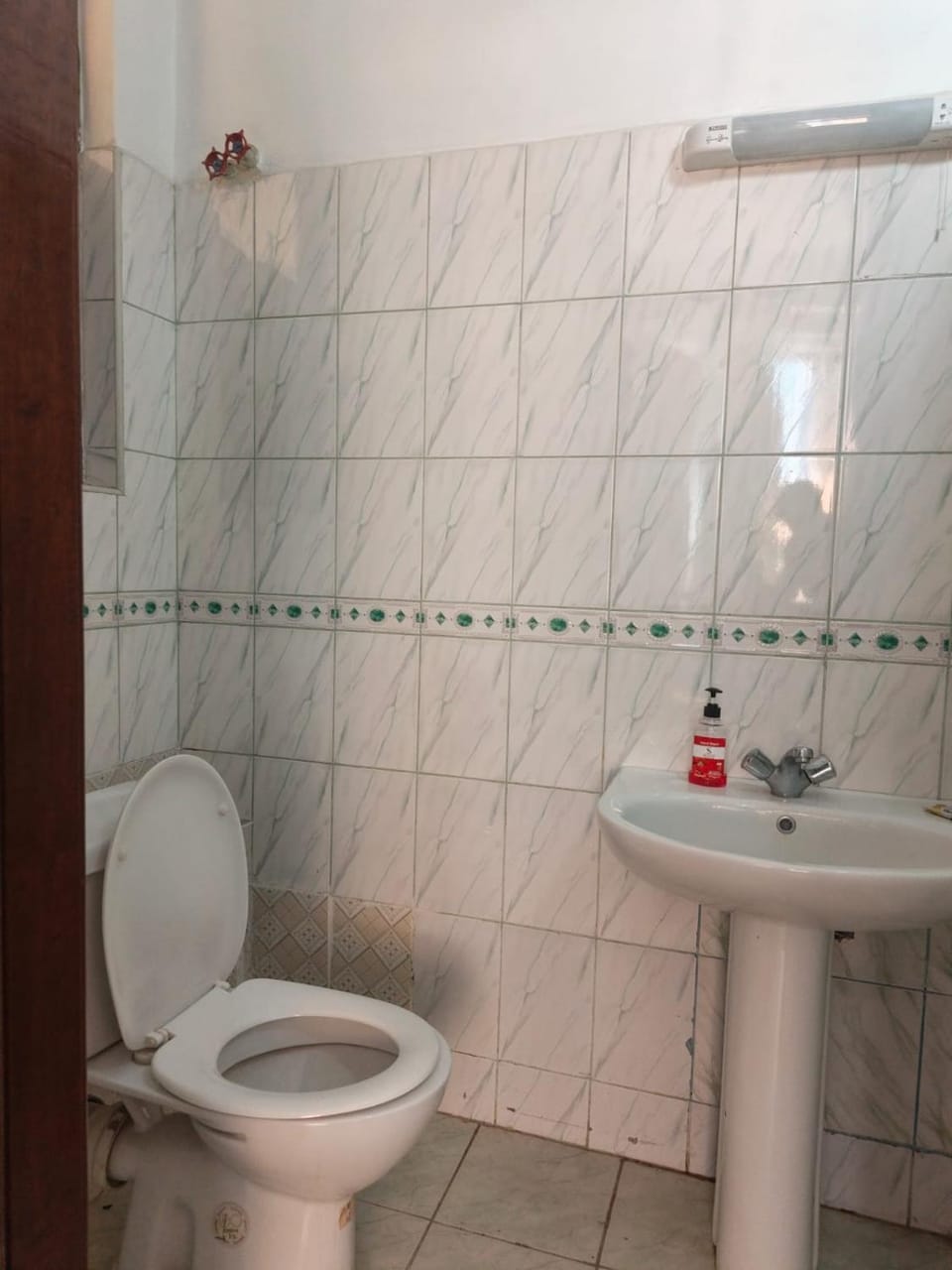 Kerrie studios bnb Bed and Breakfast in Kenya
