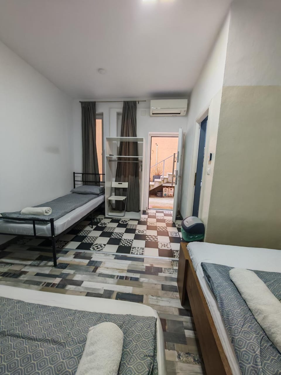 Z VILLA - Spital Colentina Bed and Breakfast in Bucharest
