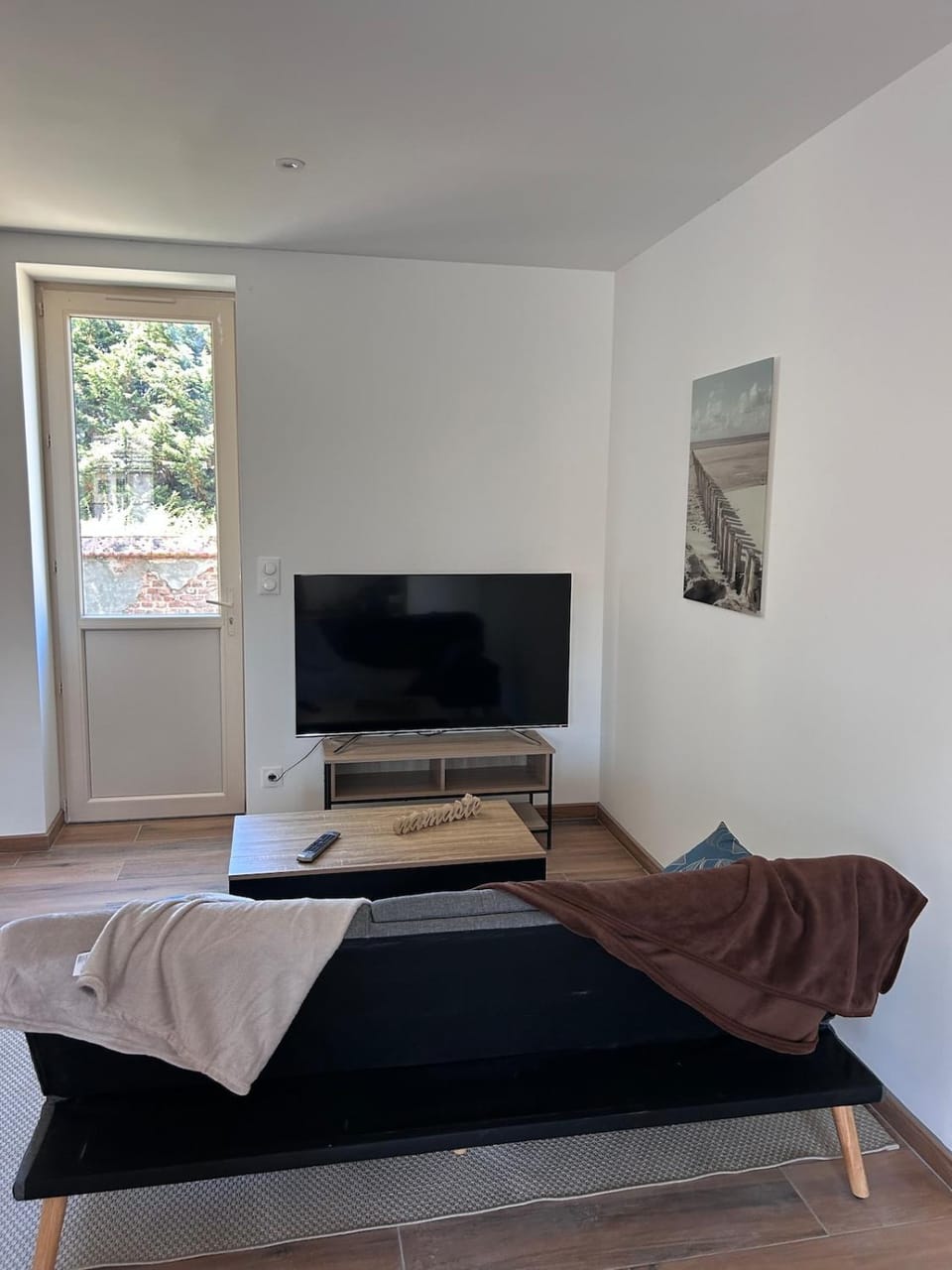Maison de maître cosy, climatisée et rénovée Apartment in Auvergne-Rhône-Alpes