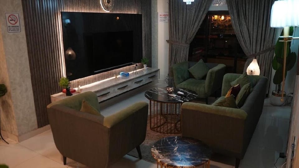 Karachi Luxury Apt near Airport Easystay Apartment in Karachi