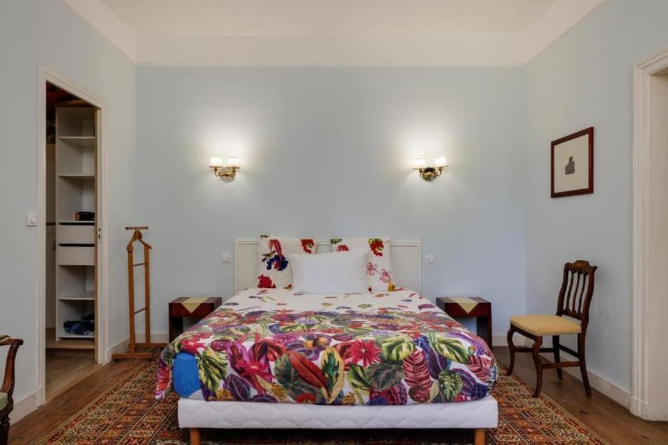 Une parenthèse de charme avec grand jardin House in Nouvelle-Aquitaine