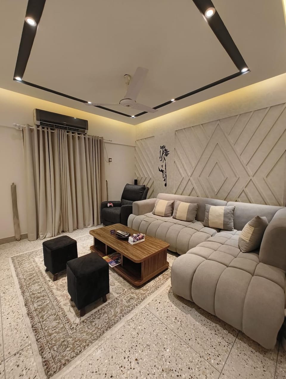Peaceful 2BR Retreat Apartment in Karachi