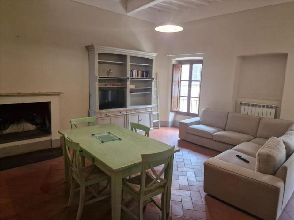 Attico le due Torri Apartment in Arezzo