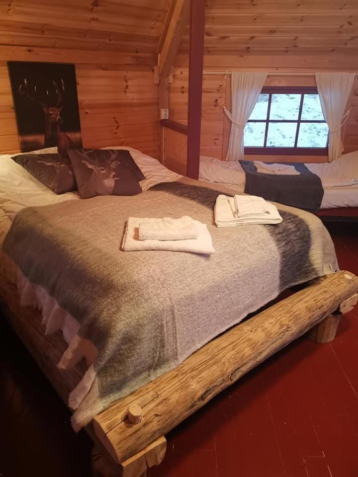 Vestvatn - Arctic Cabins Cabin in Nordland, Norway