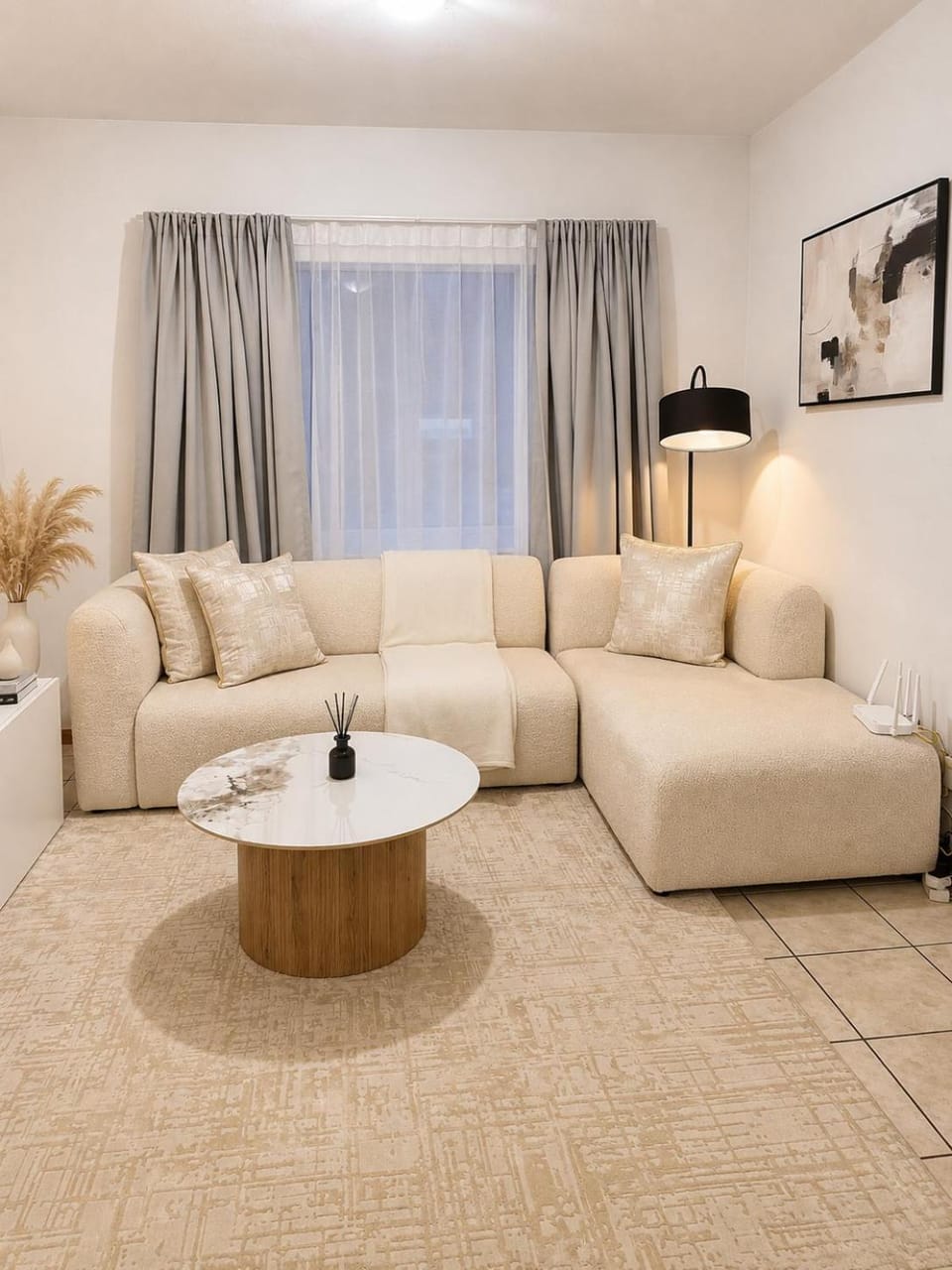 The modern hideaway in Silverlakes Apartment in Pretoria
