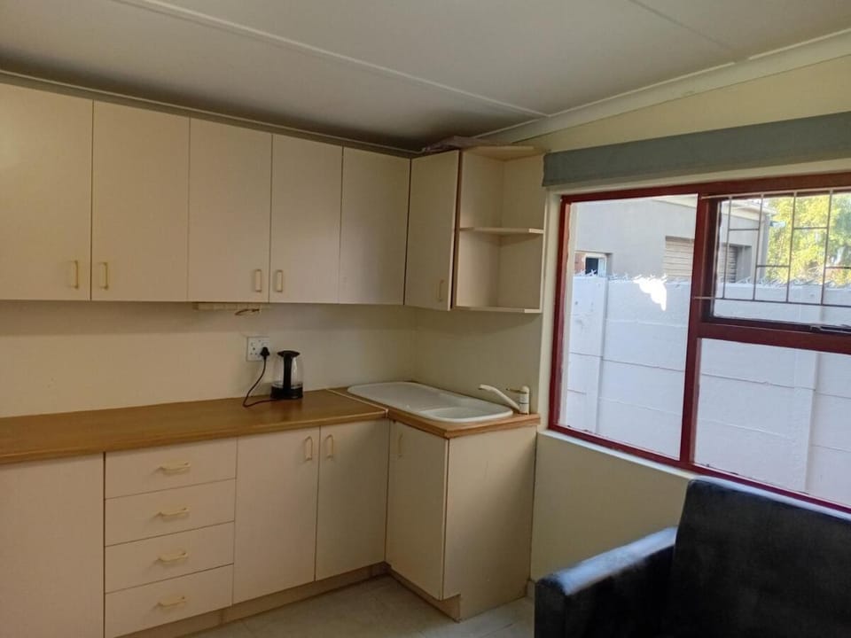 Table View self-catering flatlet Apartment in Cape Town