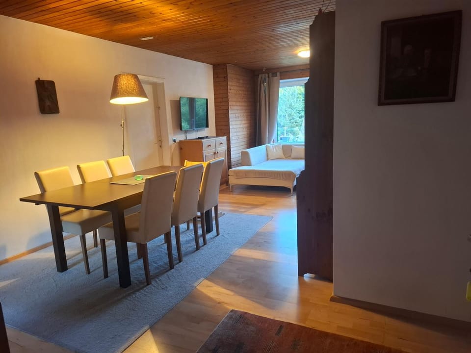 Quiet attic Apartment with large Garden near Vienna Apartment in Austria