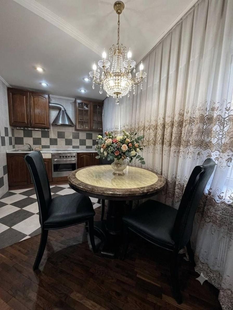 Центр Пассаж ЦУМ Apartment in Dnipro