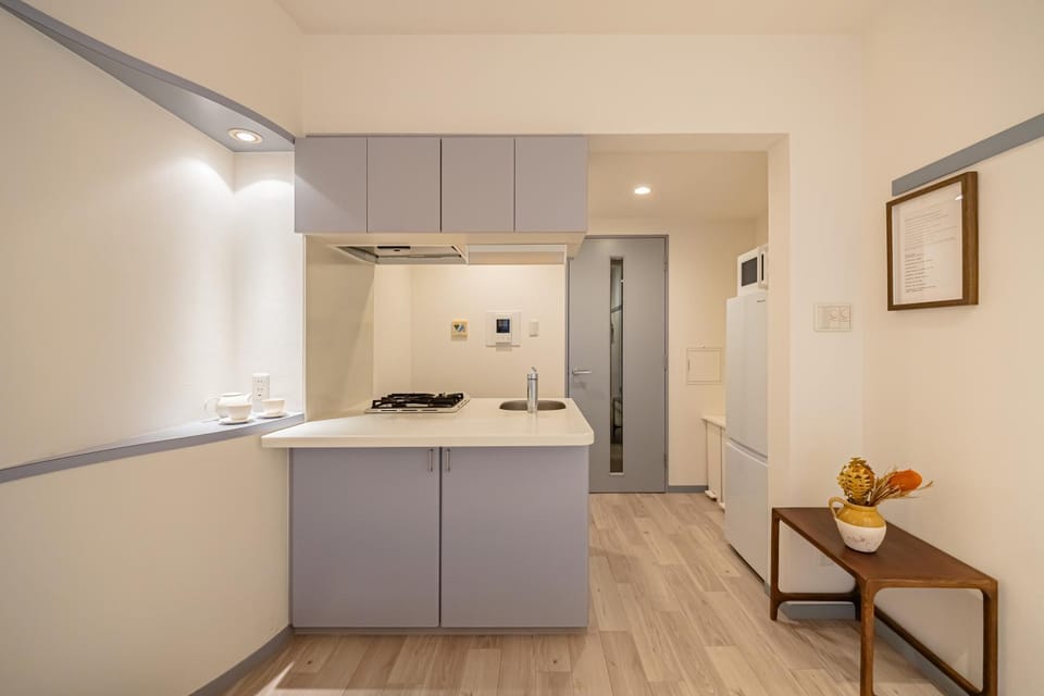 Kitchen or kitchenette