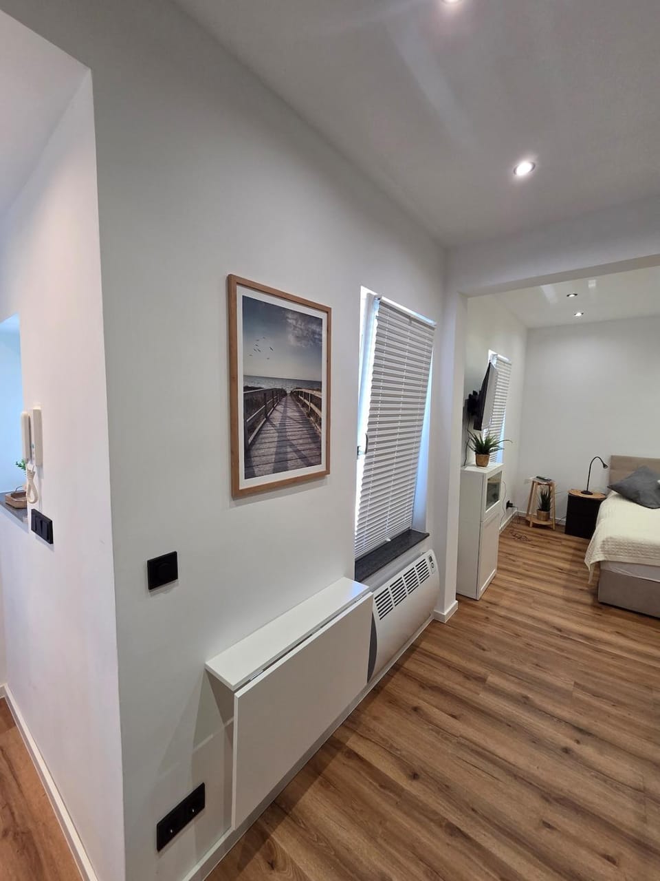 Dining area, Food