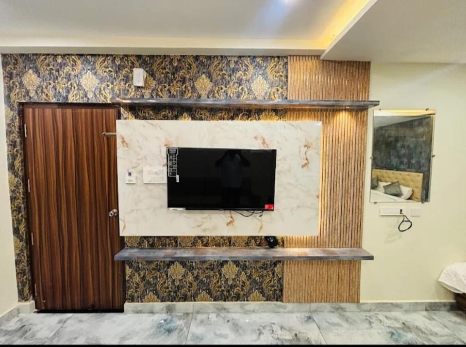 HoTEL MADHAVI ELITE Hotel in Guntur