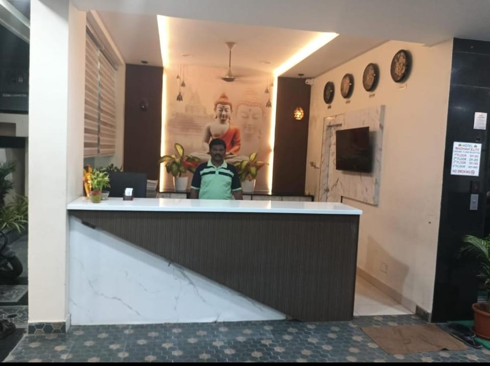 HoTEL MADHAVI ELITE Hotel in Guntur